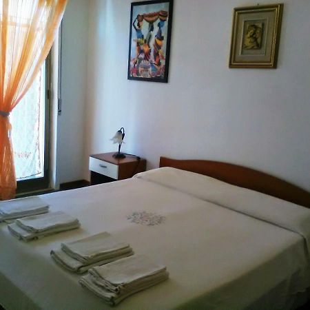 Appartamento Ginepri 拉默齐亚泰尔默 外观 照片